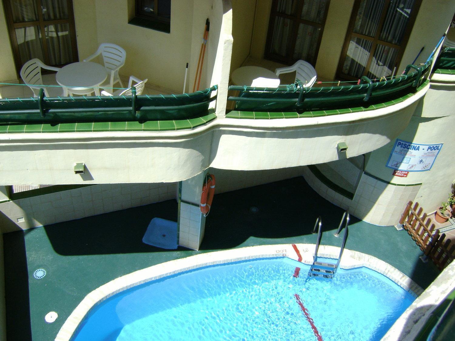 Apartamentos Mediterraneo Nerja Exteriör bild